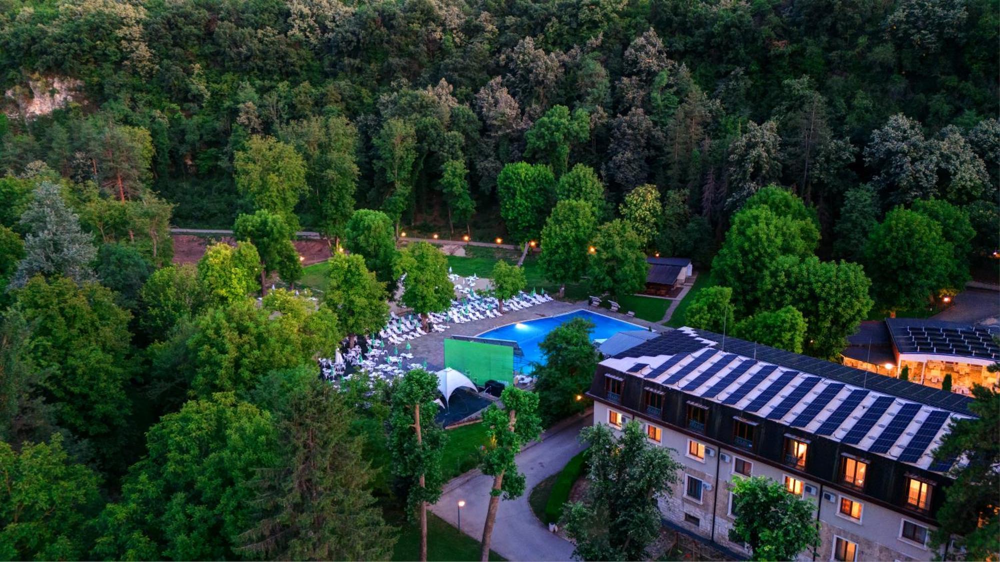 Park Hotel Kaylaka Pleven Buitenkant foto
